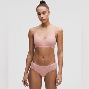 🍋 Lululemon Lace Scoop-Neck Bralette A-C Cups Size M & Matching Panty Size S